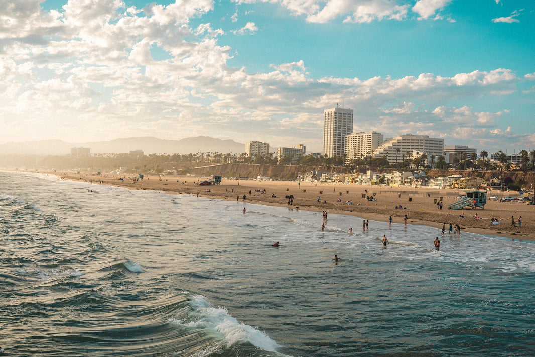 Cómo obtener un permiso eléctrico en la ciudad de Santa Mónica, California